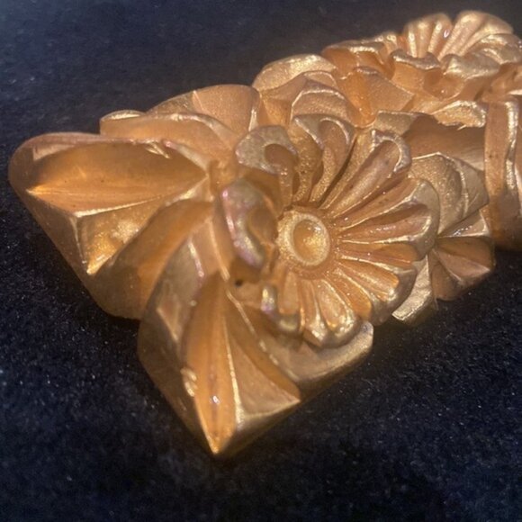 Vintage Bakelite Floral Bar Brooch - Picture 7 of 10